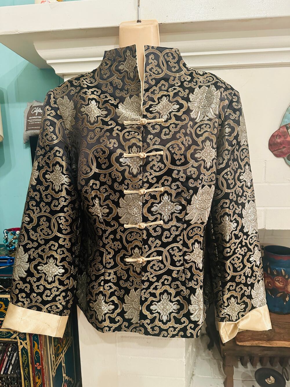 VINTAGE CHINESE TANG 100% SILK METALLIC BROCADE JACKET